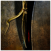 Narrow_passage_2_card
