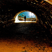 Light_at_the_end_of_the_tunnel_card