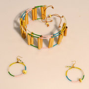 Wooden_necklace_and_earrings_by_makamdem-d4qh9dl_card