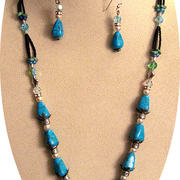 My_newest_necklace_005_card