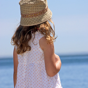 Whitedressgirl_8081_card