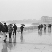Biarritz_boardwalk_card