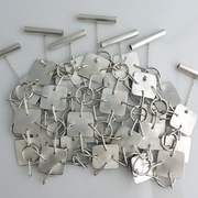 Checkers_bras_card