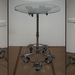 Tisch_-_presentation_square