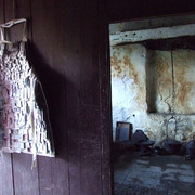 Apron_fireplace_card