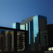 Jhb01web_card