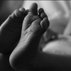 Joshua_s_feet2_27jun08_thumb