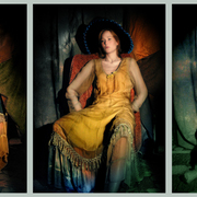 Triplets_2_11w72_rgb__card