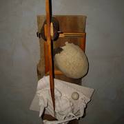 Assemblage_27b_card