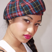 Plaid_beret_card