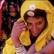 インドの女２_card