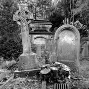 Graveyard_card