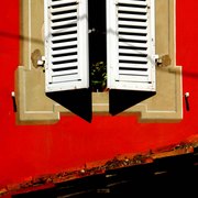 Shutters_lr_card