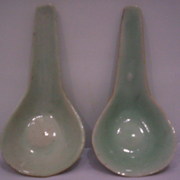 Celadon_spoons_card