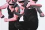 Yue_minjun__kung_fu_105x115cm_lithograph_2006_58eds_small_tiny