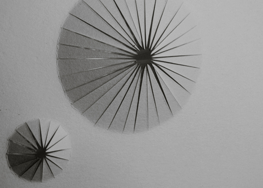 Cut__paper__ice__cap_detail_large