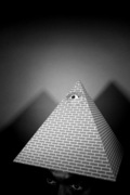 D79df26548_thirds