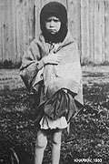 0805holodomor_kharkiv-girl120180_thirds