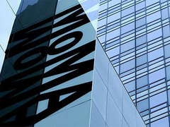 Moma_thirds