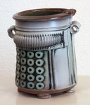 Bl-round_vessel_7