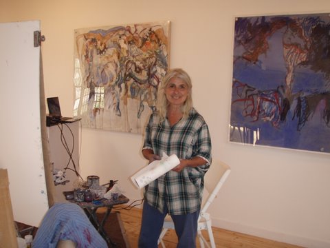 Hannah painting demo in Galleria Arriba, NM Hannah painting demo in Galleria Arriba, NM