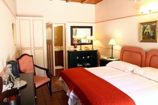 M_rooms_003_medium