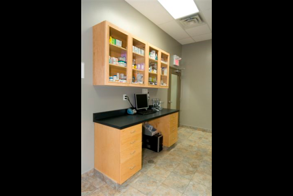 Pharmacy & Laboratory
