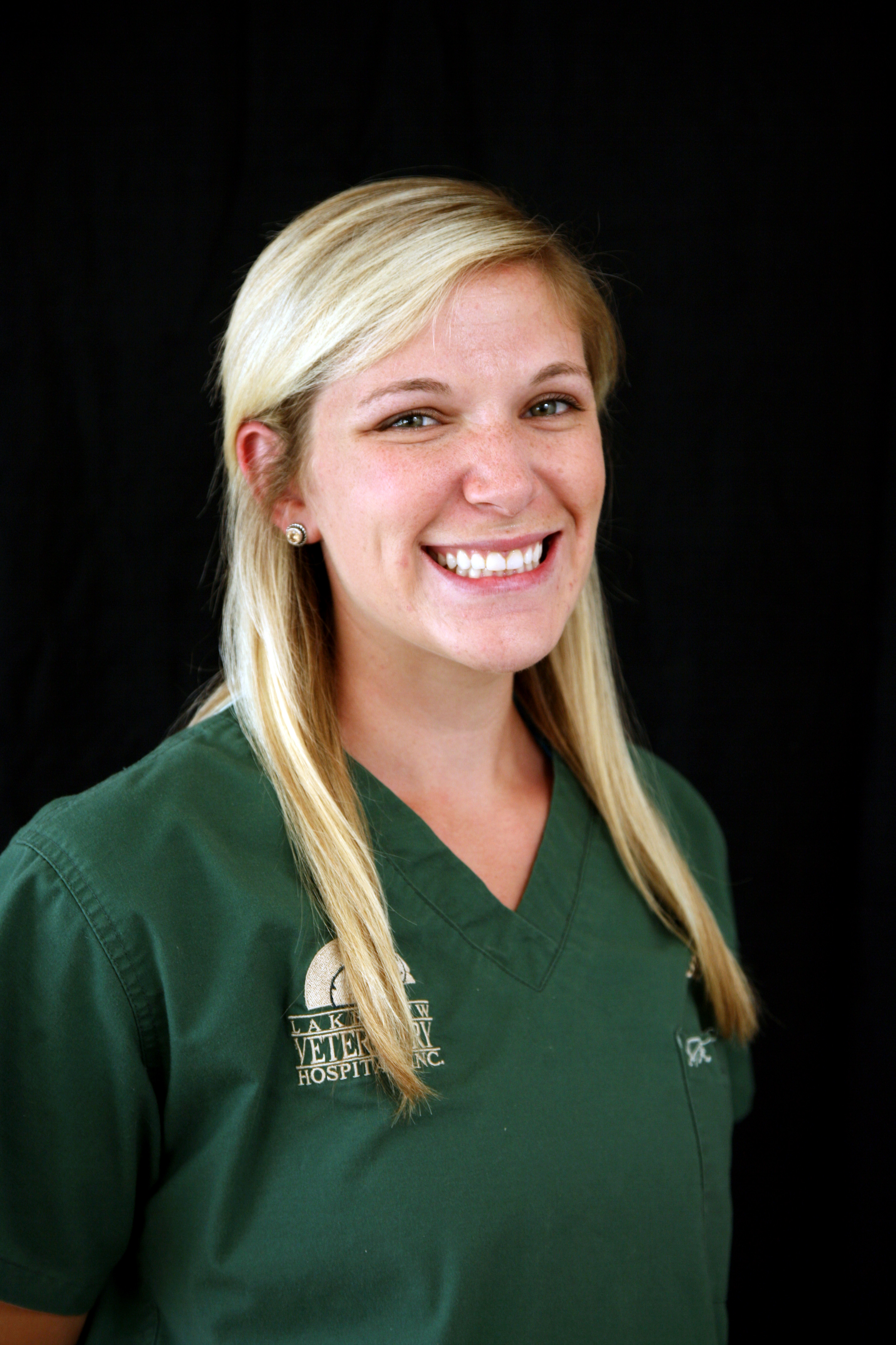 Staci Sternberger, Veterinary Nurse