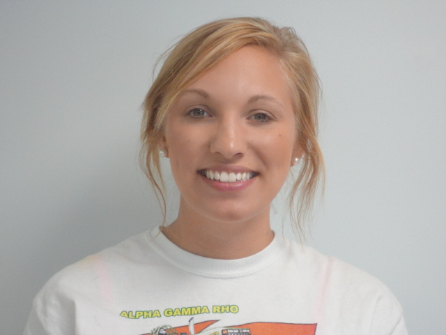 Emma LePere, Kennel Caretaker/Intern
