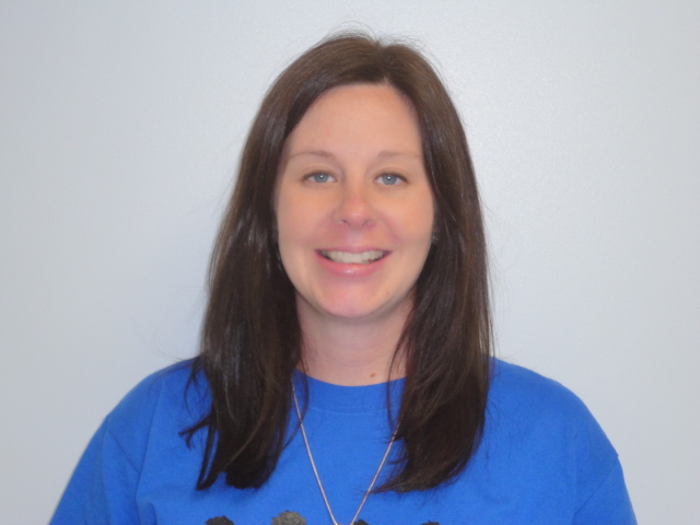 Shana Pugh, Receptionist