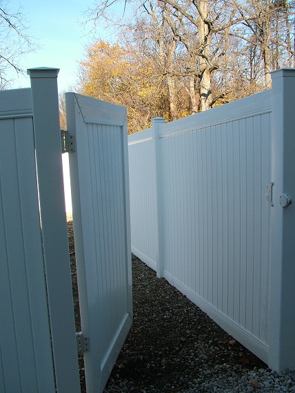 Outdoor dog run