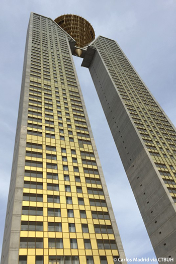 Prices for units within the building range between €240,000 (US$264,000) and €1 million (US$1.1 million).