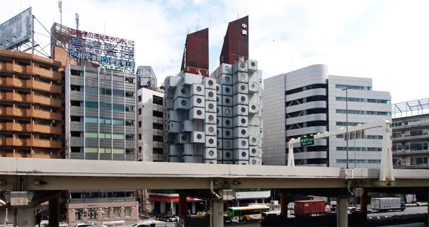 Built in 1972, the tower's unique design originally called for the capsules to be replaced as needed.