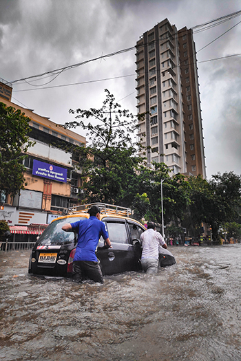 Worldwide, the number of people living in flood-prone areas increased from an estimated 58 million to 86 million from 2000 to 2015. Photo by Saikiran Kesari on Unsplash