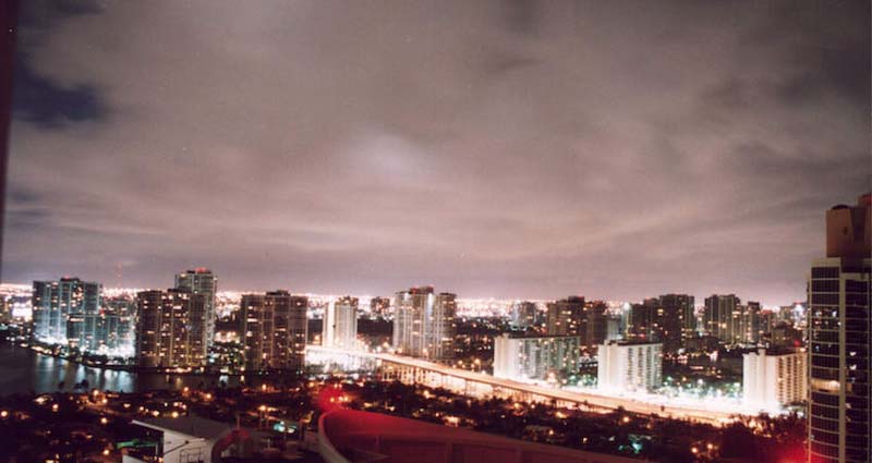 Aventura Skyline. CC BY-SA 3.0