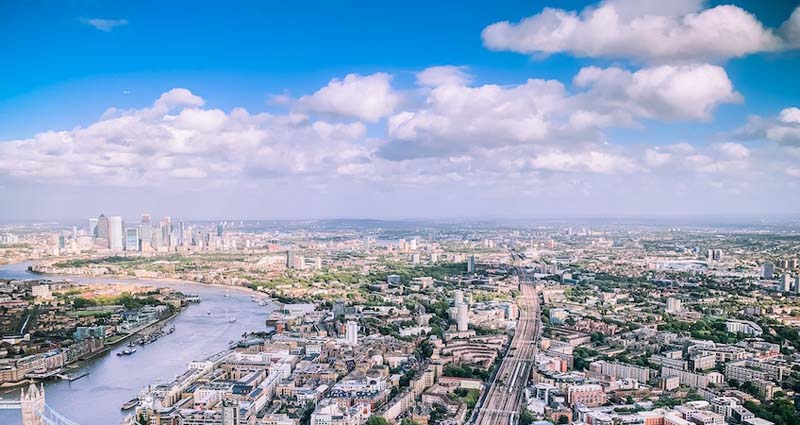 London. (c) Kyle Dias via Unsplash