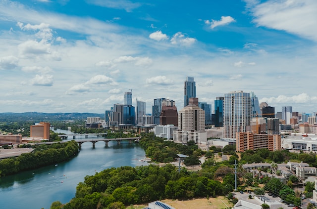 Downtown Austin. Photo by MJ Tangonan on Unsplash