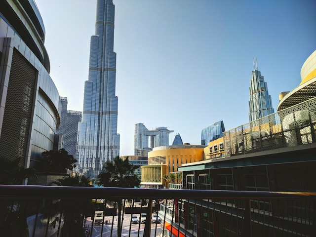 Downtown Dubai. Photo by Ashish Mughal on Unsplash