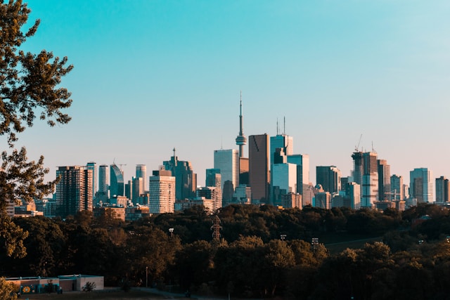 Toronto. Image by Richard Hong on Unsplash