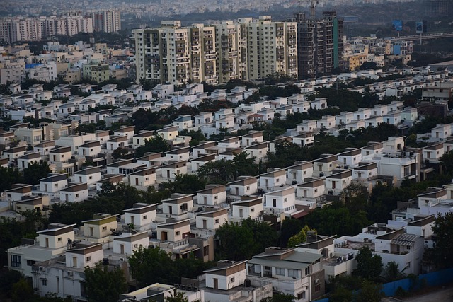 Hyderabad. Image by u_2kql2q3z8l from Pixabay