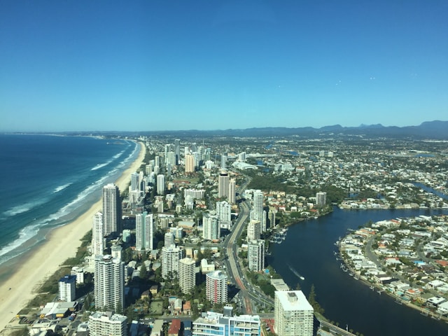 Gold Coast. Photo by Evie Ge on Unsplash