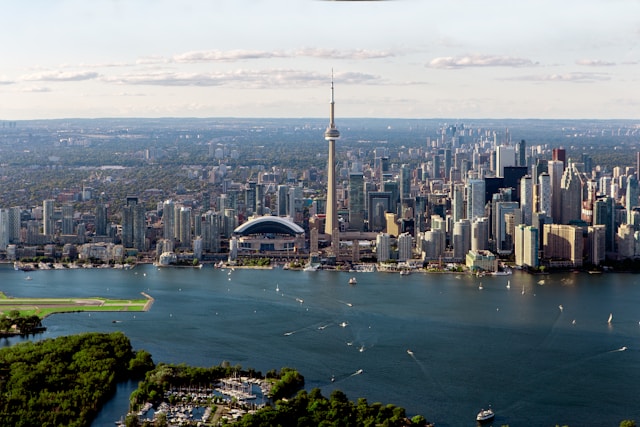 Toronto. Photo by Marcin Skalij on Unsplash