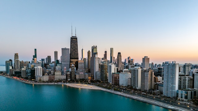 Chicago. Photo by Ricky Beron on unsplash
