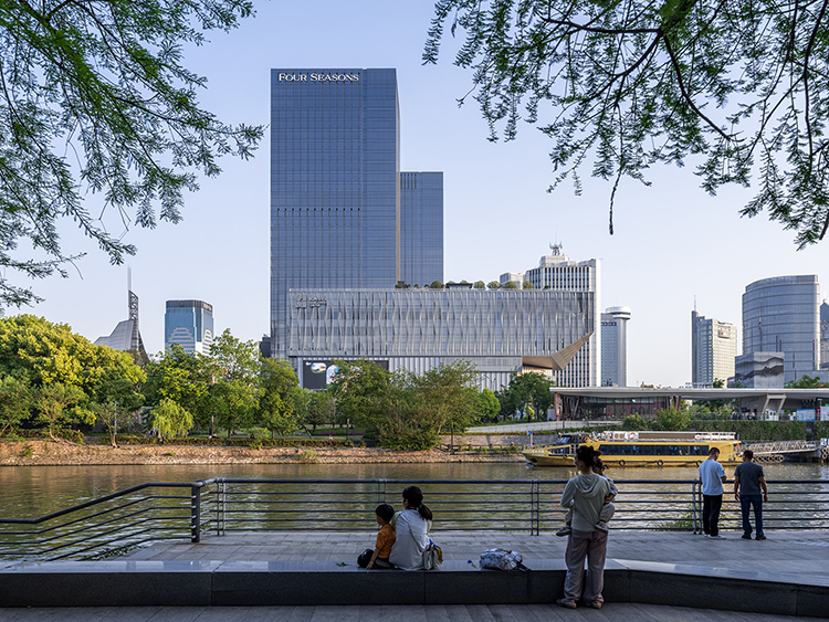 Image copyright CreatAR.