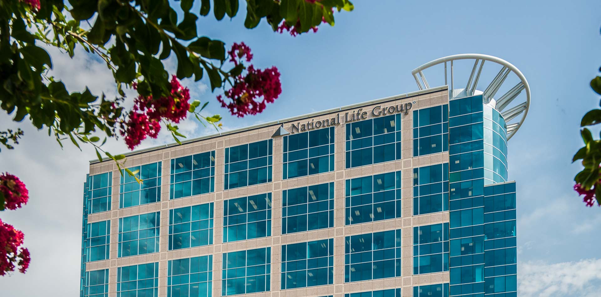 Millennium_tower_exterior