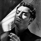 R_jude_law_b_1