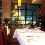 R_dining_at_m_on_the_bund_b_1