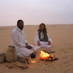R_tea_with_the_guide__b_1