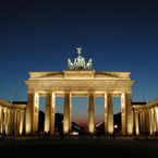 129-03_brandenburger-tor-nachts_c_btm-koch_4216_b_1