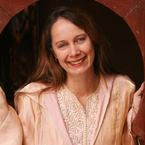 Author_suzanna_clarke_b_1